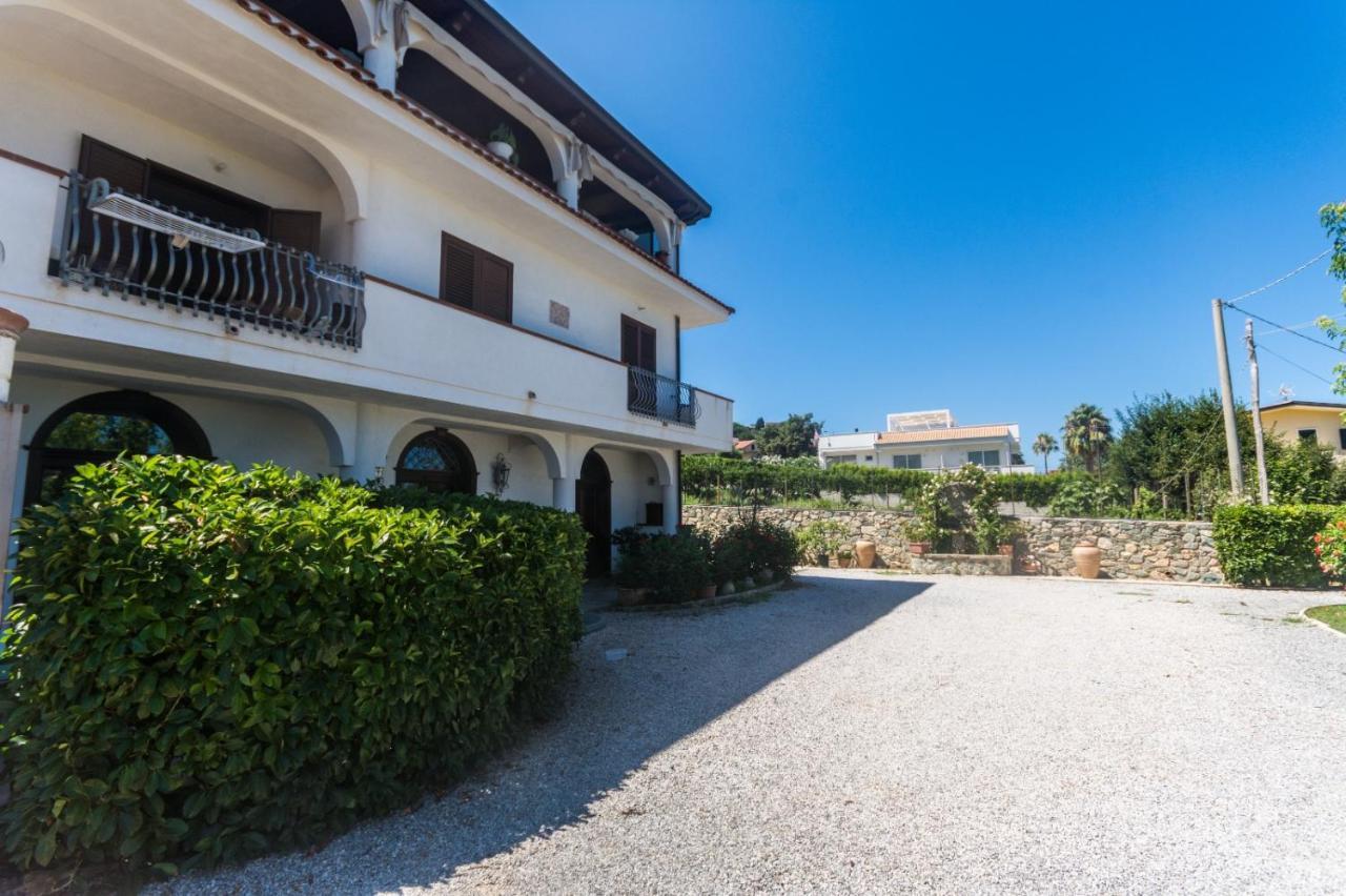 Villa Pomelia Santa Domenica  Exterior foto